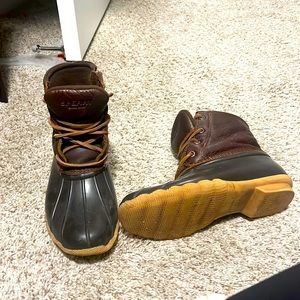 Sperry boots